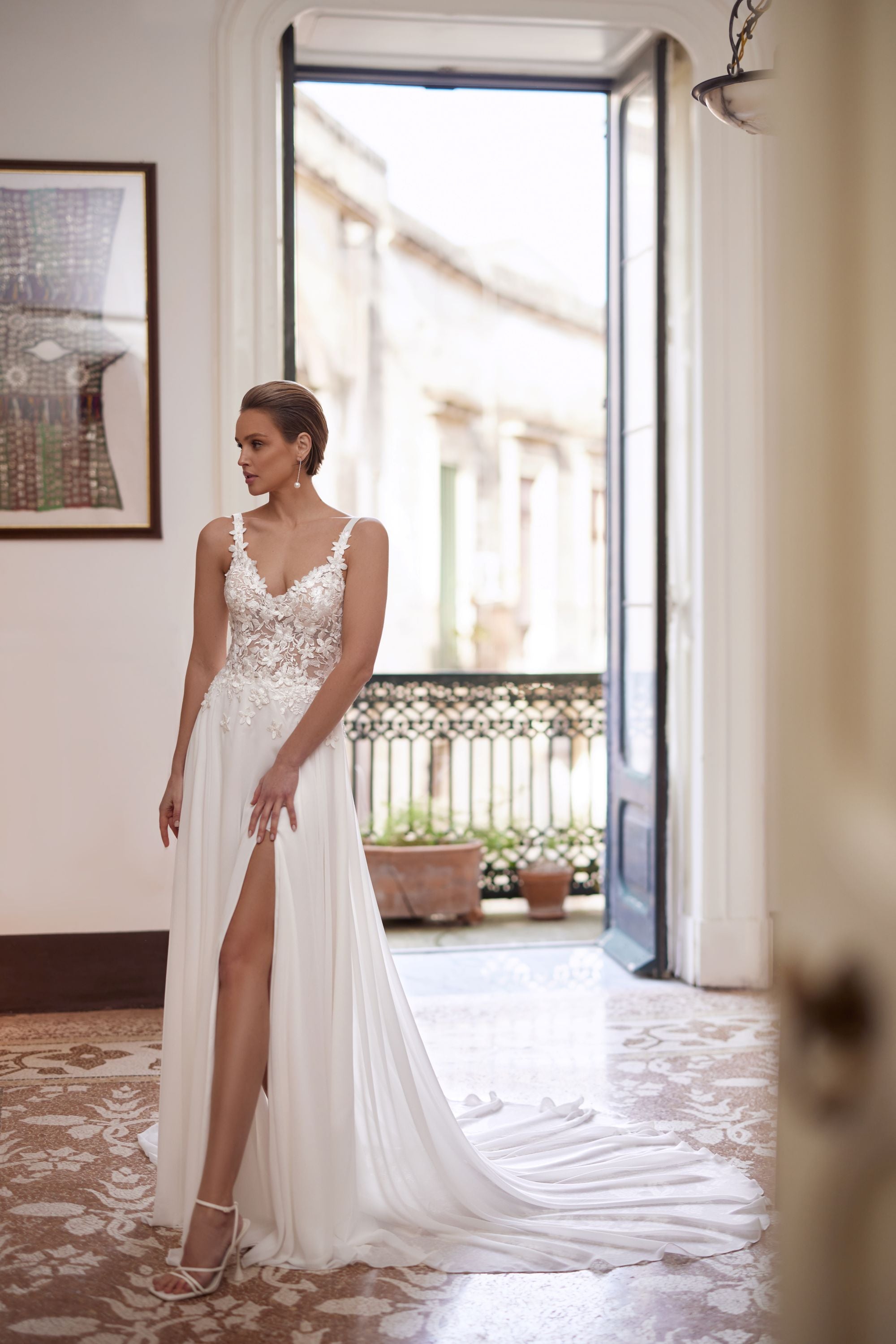 Vestido de novia a medida Grace Tulle (tul) – vista frontal completa, disponible online en Barcelona 