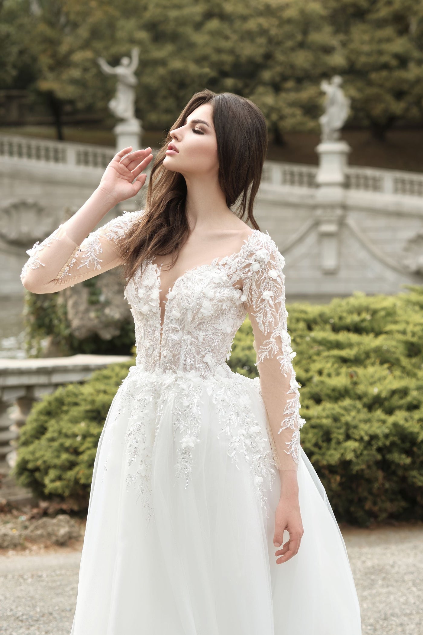 Vestido de novia a medida Modena Princesa con bordados florales