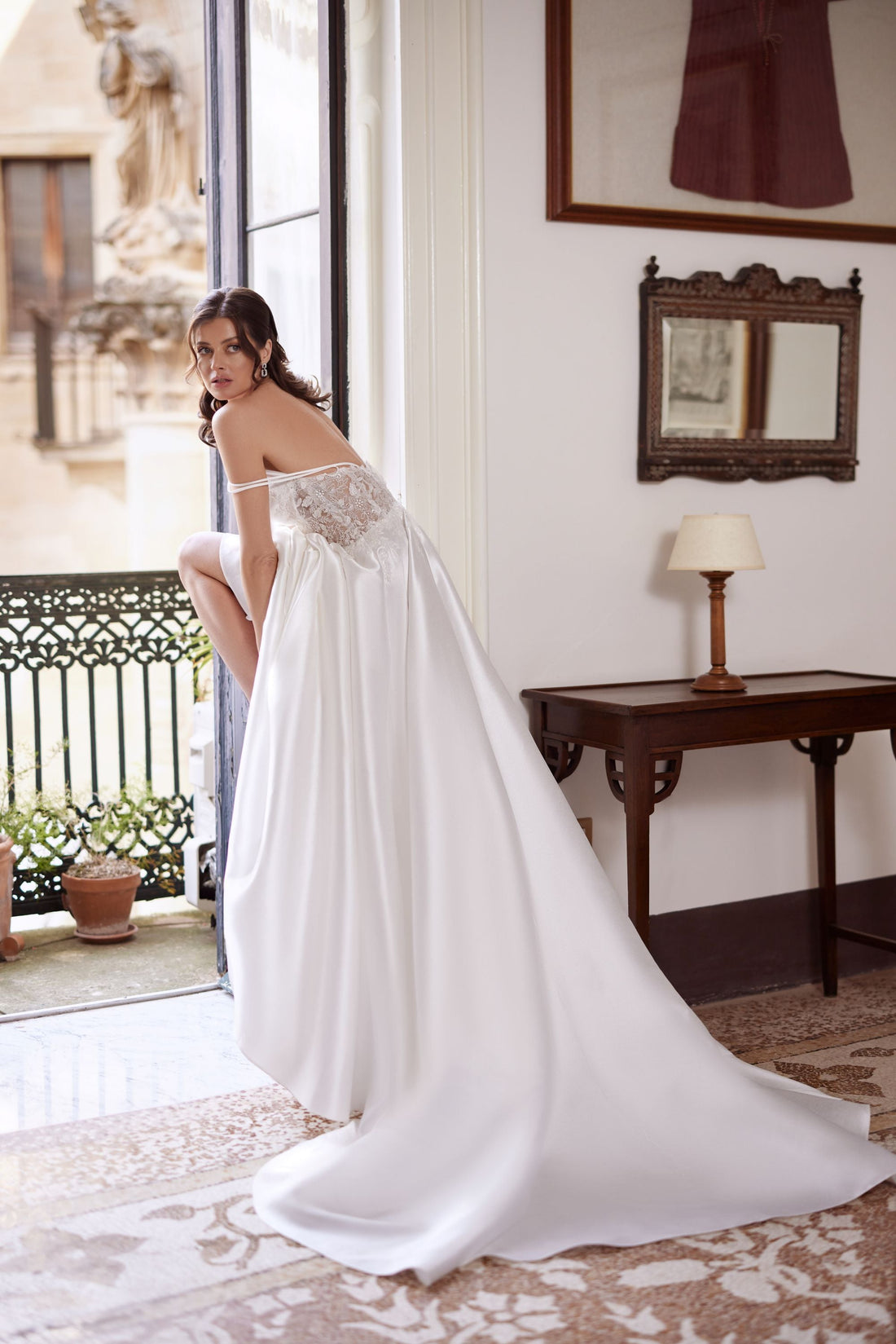 Espalda del vestido de novia a medida Sparkle – diseño elegante y sofisticado para novias actuales