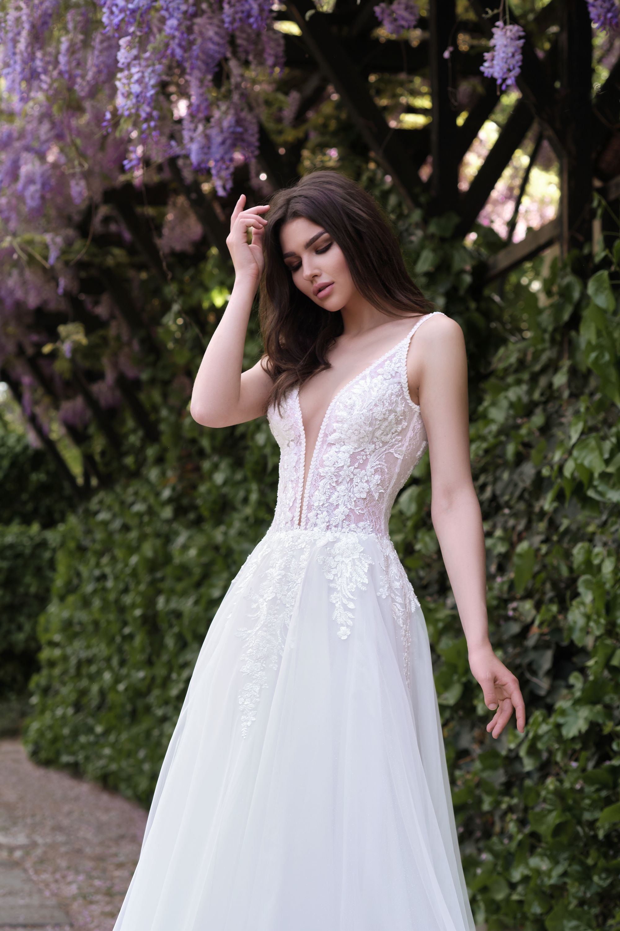 Detalle del tejido y acabados del vestido Verona – confección artesanal con envío desde Barcelona 